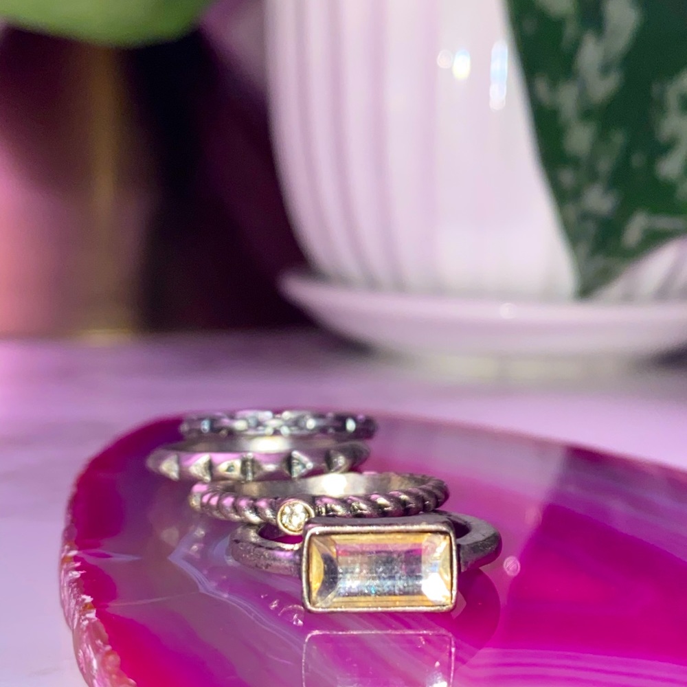 Simple Rings Set (4) - Picture 3 of 6